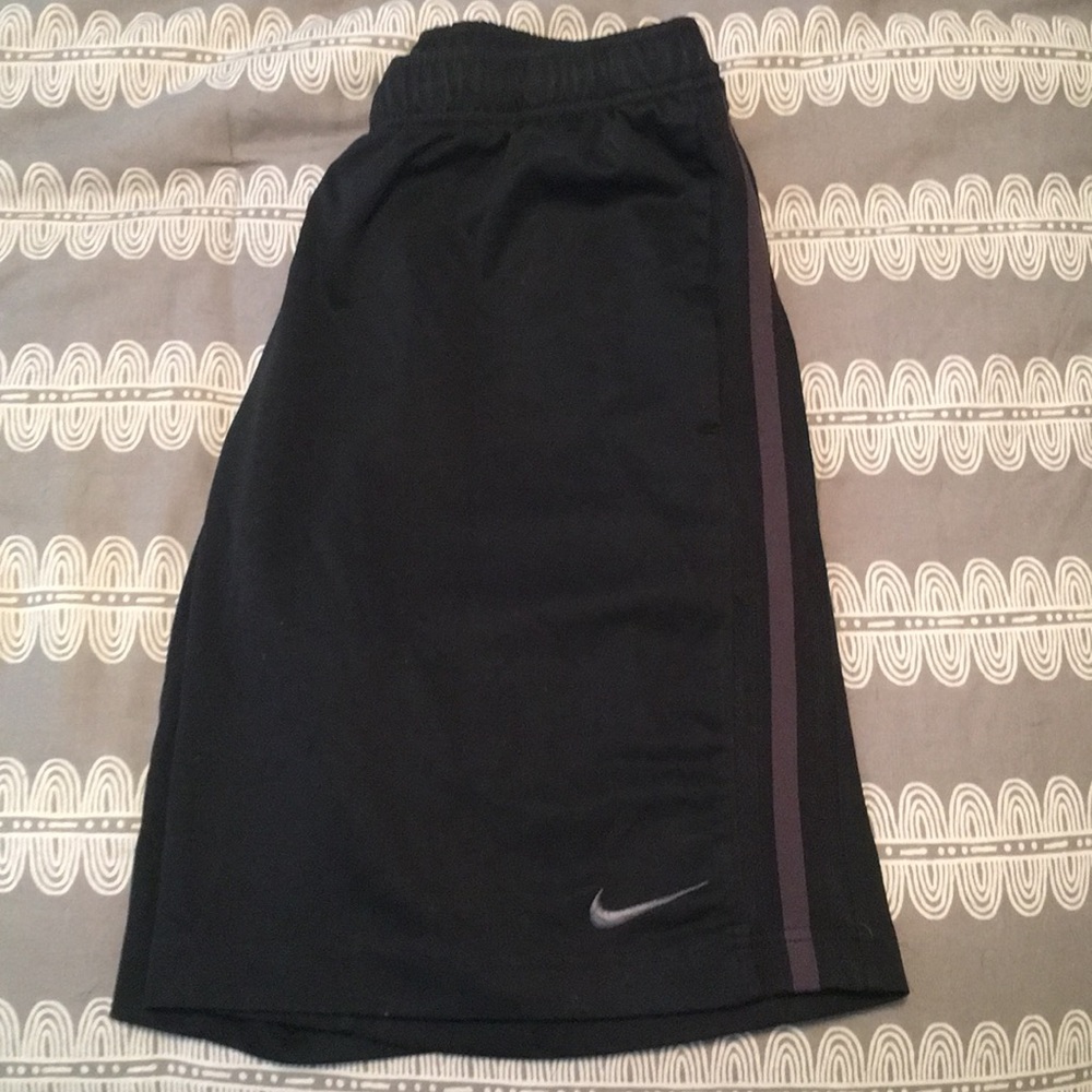 Black Nike Athletic Shorts W/ Pockets
